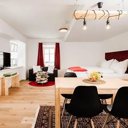 Ferienwohnung Tini´s Feinstes Mariapfarr Exterior foto