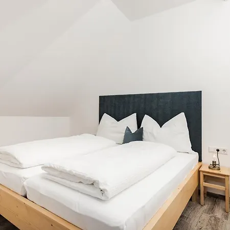 Ferienwohnung Tini´s Feinstes Mariapfarr Exterior foto