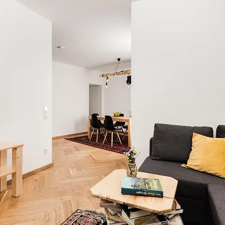 Ferienwohnung Tini´s Feinstes Mariapfarr Exterior foto